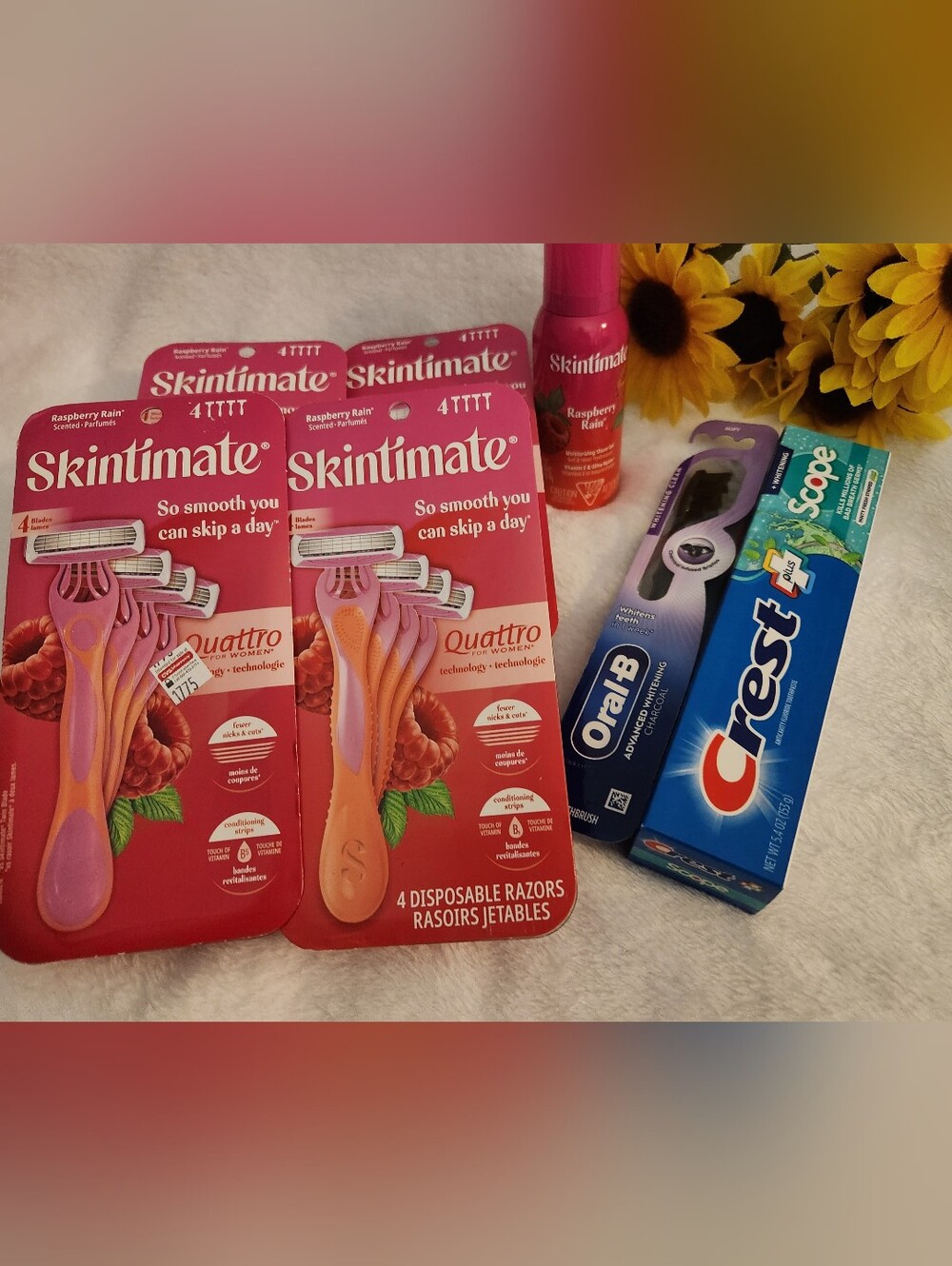 🆕️Skintimate Quattro Disposable Razors - Pink/Orange